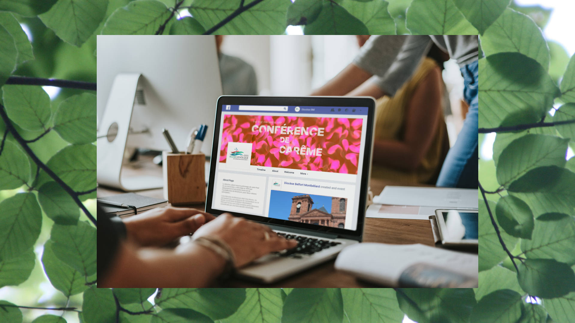 fond conférence sur facebook en couverture