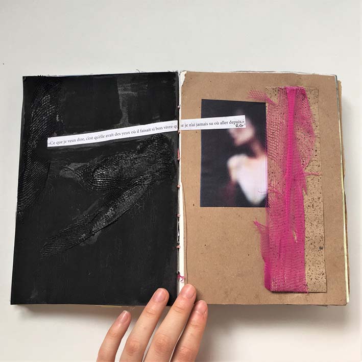 vu d'une page du carnet avec une citation d'auteur